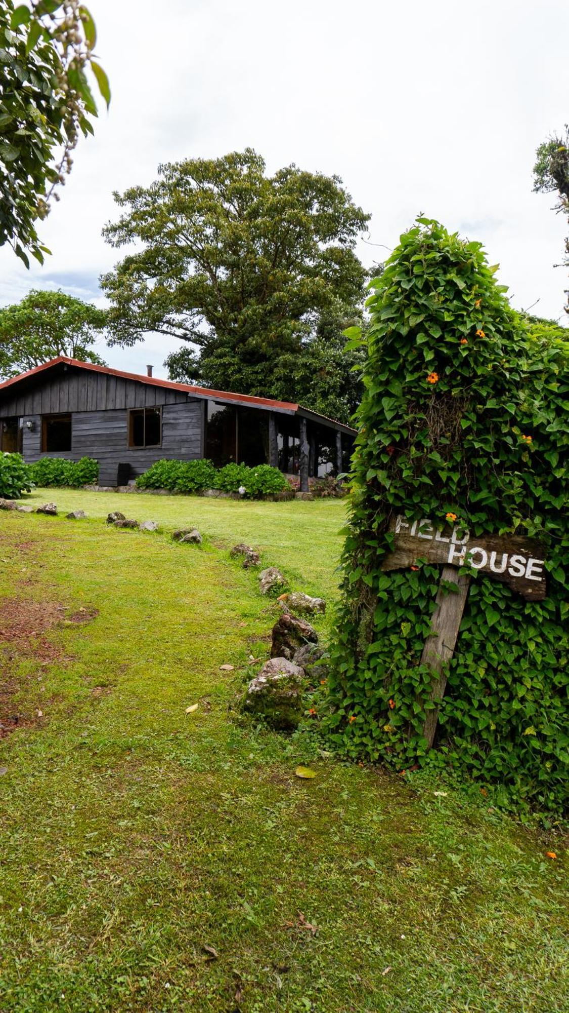 Poas Volcano Lodge Vara Blanca  Esterno foto